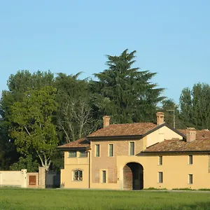Cascina Pezzolo , Lodi Italia